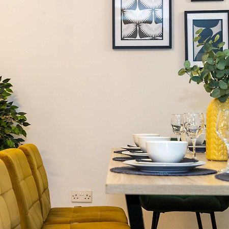 Canal Street Apartment Manchester Bagian luar foto